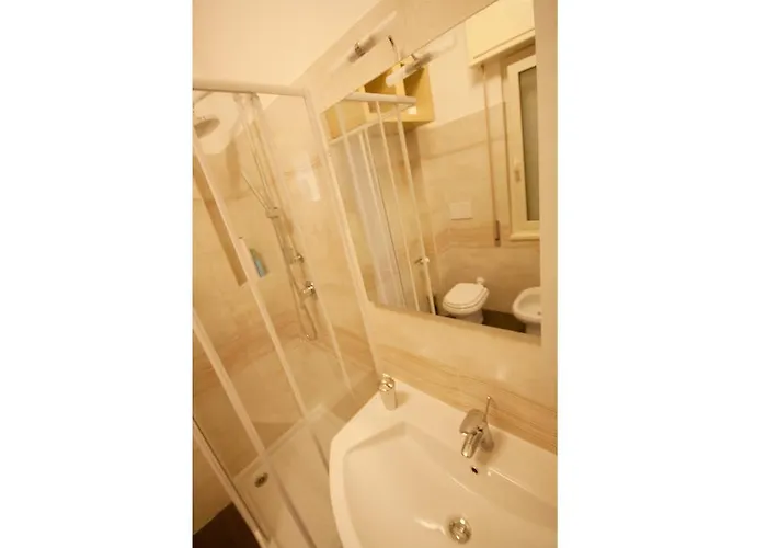 Apartment Sophie's Choice *